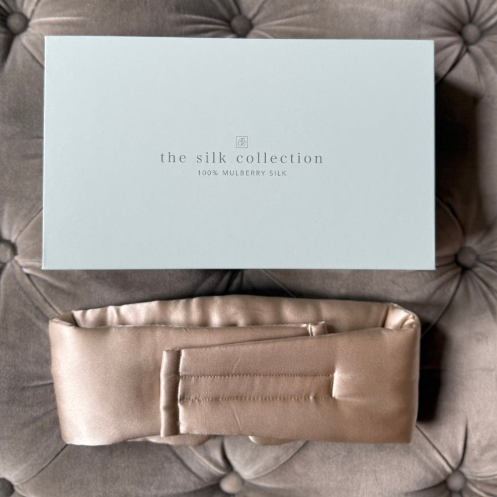 Silk adjustable sleep mask gift box