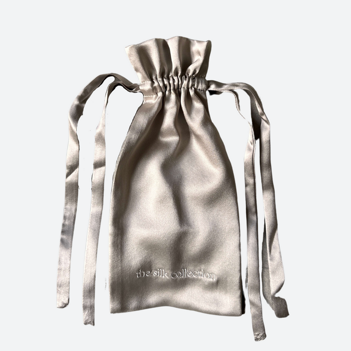 Oyster Silver Silk Drawstring Pouch