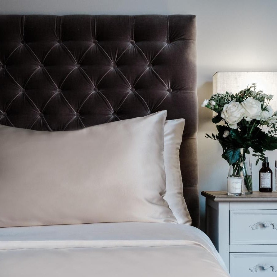 Champagne Luxury Silk Pillowcases for Skin & Hair